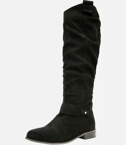 Women's suede boots with zipper