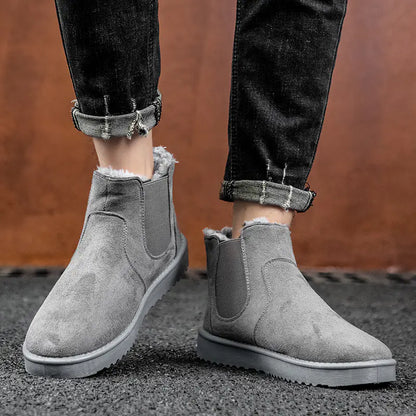 Men's leather ankle boots with warm fur lining for winter.